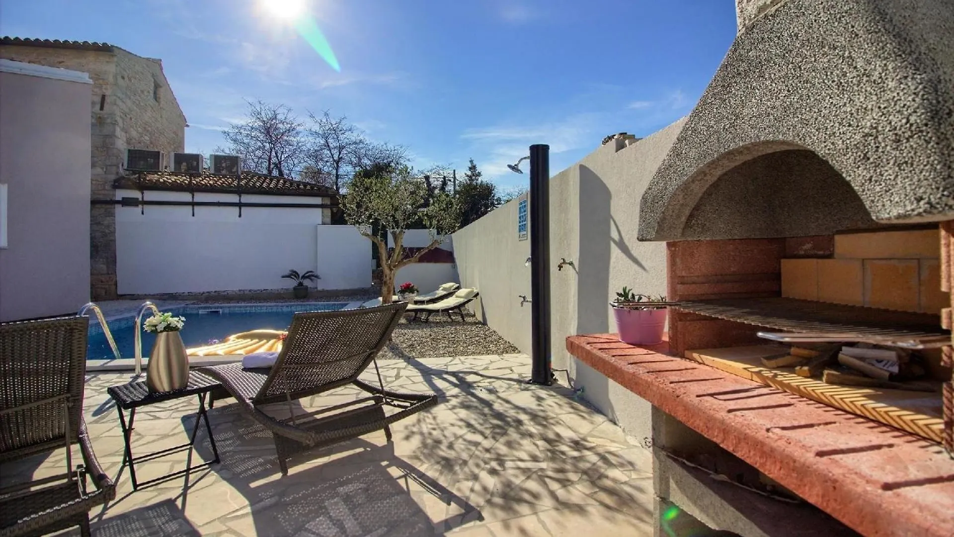 Holiday home Ferienhaus Mit Privatpool Fuer 5 Personen Ca 60 Qm In Sisan, Istrien Suedkueste Von Istrien