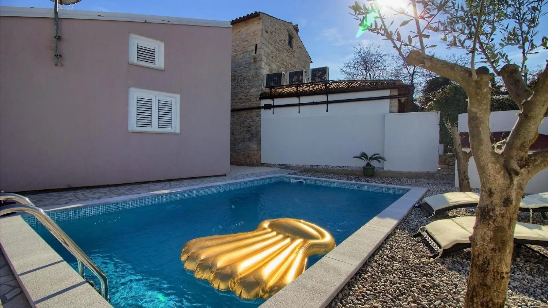 Holiday home Ferienhaus Mit Privatpool Fuer 5 Personen Ca 60 Qm In Sisan, Istrien Suedkueste Von Istrien